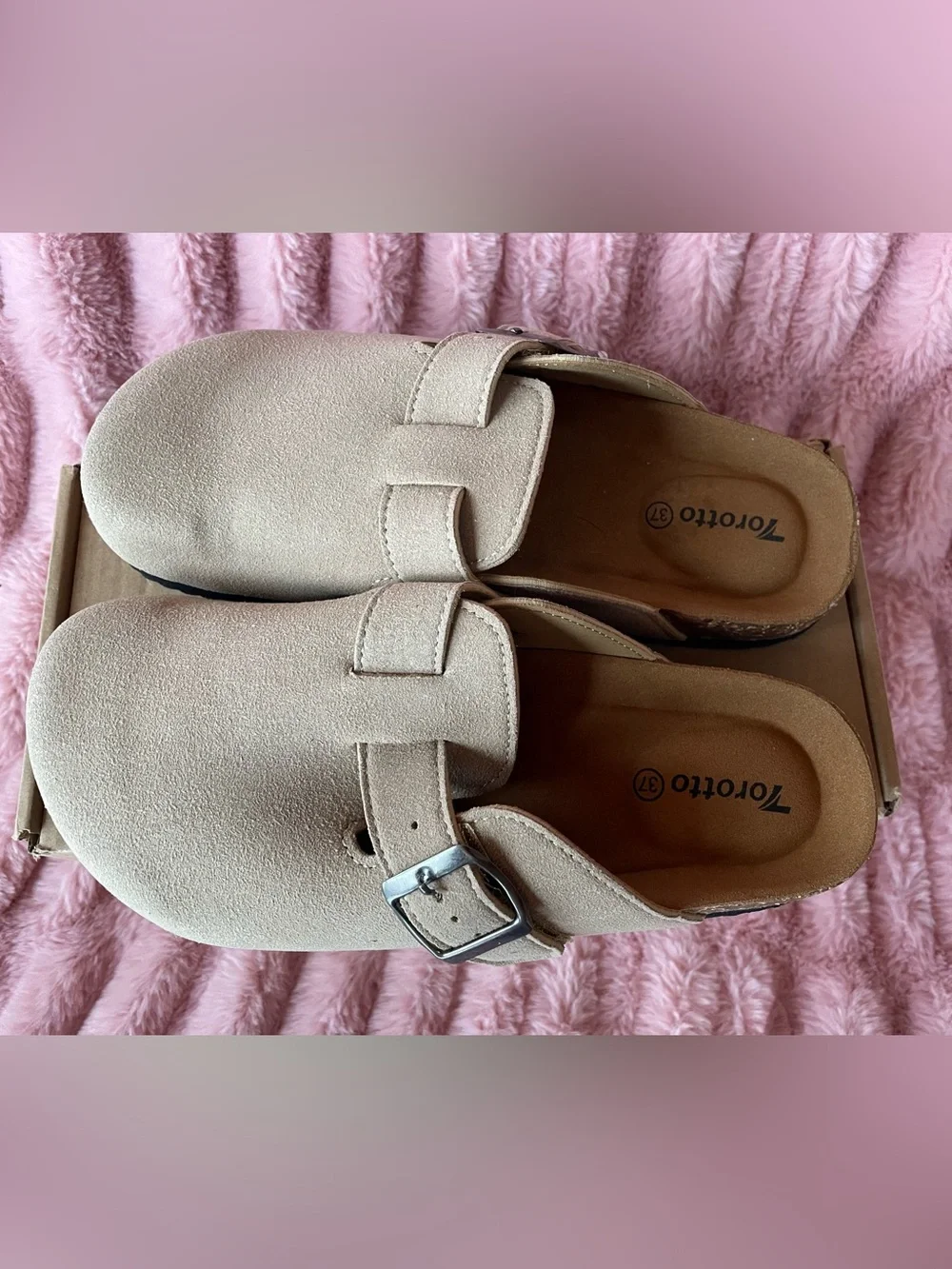 Brand New, never wore, big kids clogs, size 4, light brown